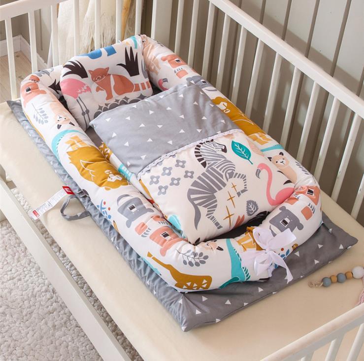 Anti-pressure Newborn Foldable Portable Crib