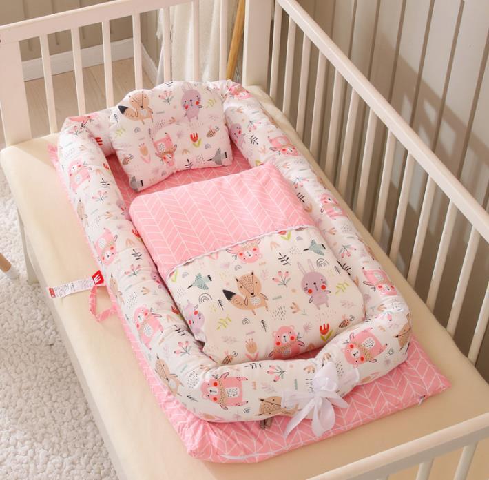 Anti-pressure Newborn Foldable Portable Crib